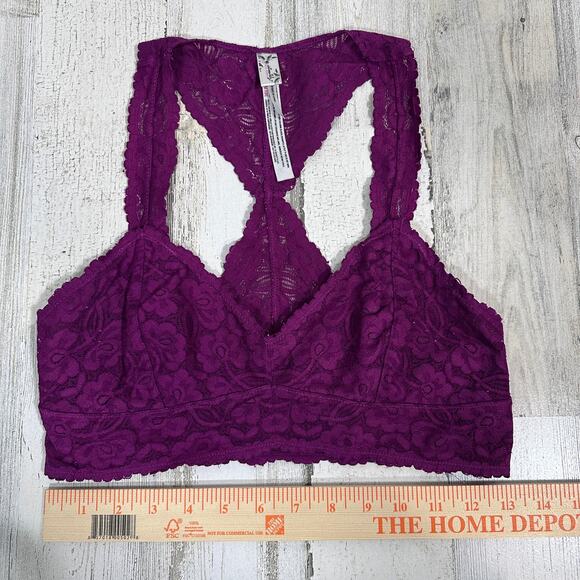 Free People Plum Lace Bralette M MSRP $38 Boho Intimates Wireless - Picture 1 of 8